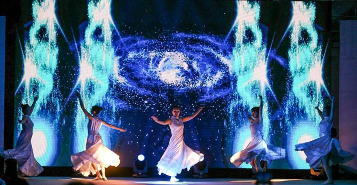 怎么規(guī)劃晚會(huì)策劃上的節(jié)目表演？