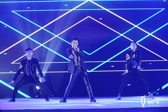 年會(huì)活動(dòng)策劃中節(jié)目表演所涉及到的八個(gè)